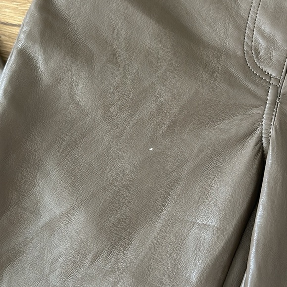 aritzia melina pant - Picture 6 of 7